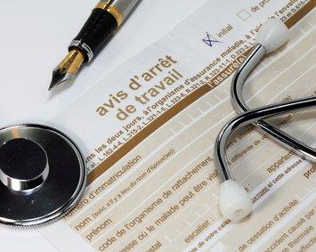 Une même obligation de reclassement que l'inaptitude soit professionnelle ou non