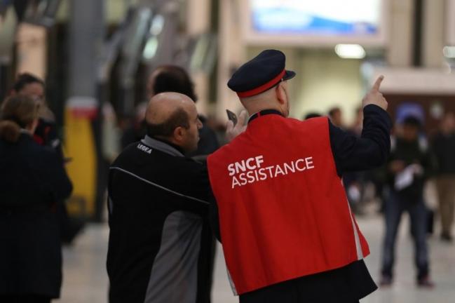 SNCF : les syndicats ne pourront pas s'opposer aux dispositions dérogatoires s'ils ne signent pas l'accord d'entreprise !
