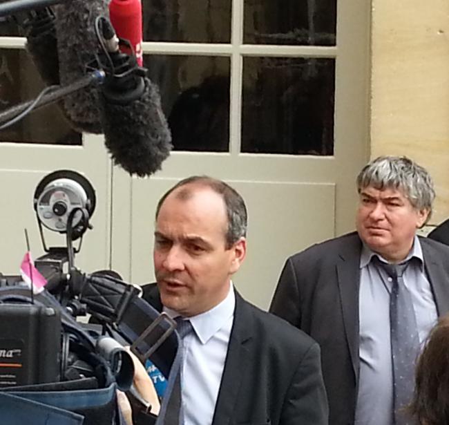 Projet Travail : le gouvernement veut rassurer sur le rôle des branches, sans toucher à l'article 2