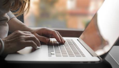 Accessibilité des publics fragiles au numérique : focus sur la loi du 7 octobre 2016
