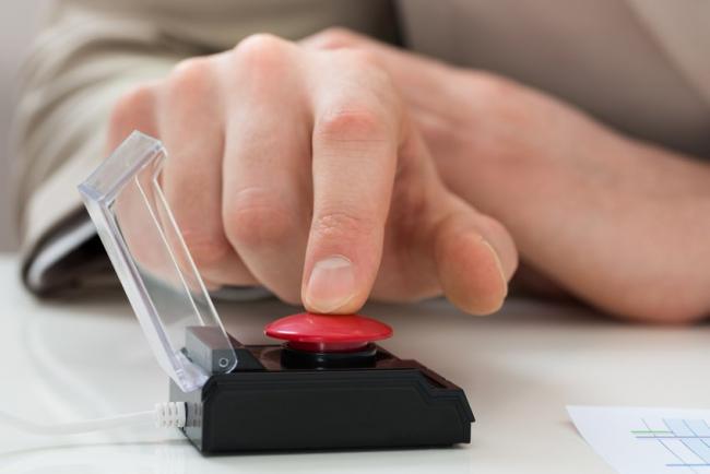Dispositif d’alerte dans les entreprises : une mise en œuvre qui soulève des questions