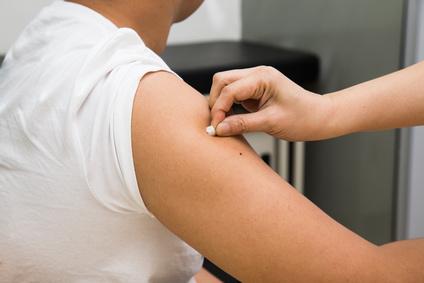 Grippe en Ehpad : le vaccin plus efficace pour les personnels que pour les résidents