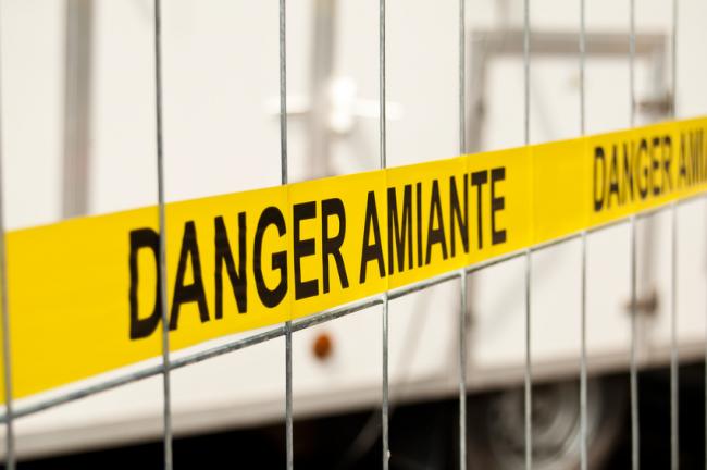 Amiante : condamnation au pénal parce que salariés et public n'étaient pas protégés des poussières du chantier