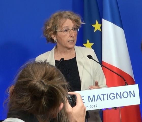 Ordonnances Macron : les syndicats du ministère réagissent à la plainte pour vol et recel de document