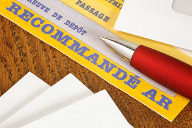 Le gouvernement pourrait prévoir un modèle-type de lettre de licenciement
