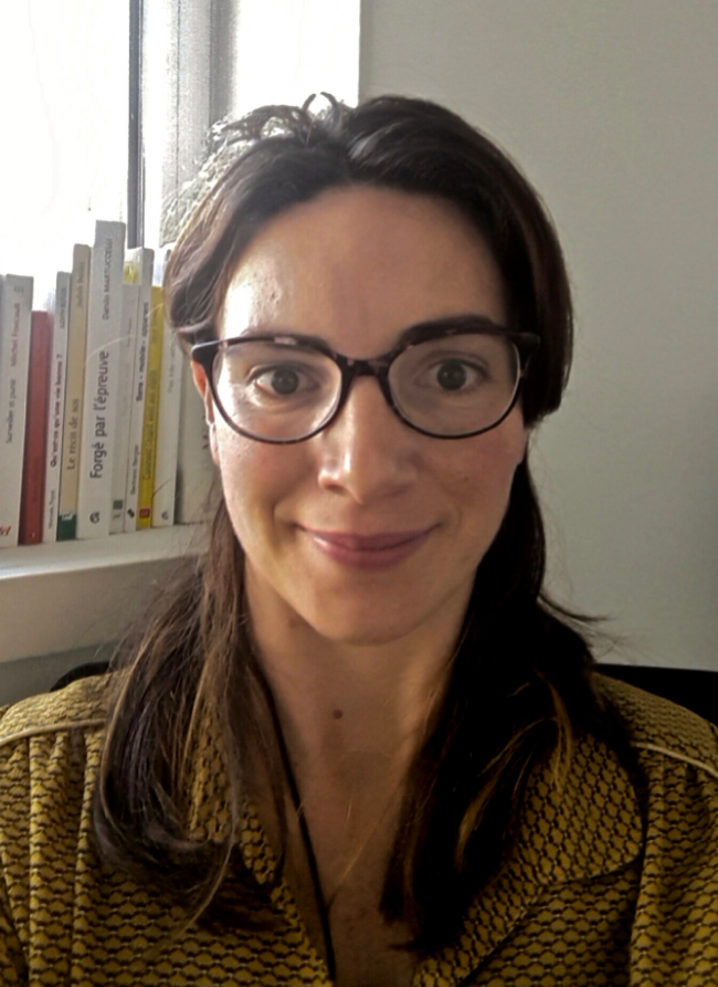 "Les pratiques numériques des personnes à la rue témoignent d’une recherche de conformation"