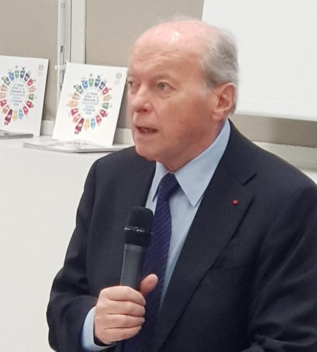 Discrimination, dévalorisation, sexisme et racisme au travail : le panorama inquiétant du Défenseur des droits