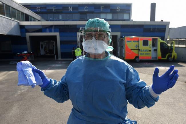 Coronavirus : comment protéger le personnel hospitalier ? 