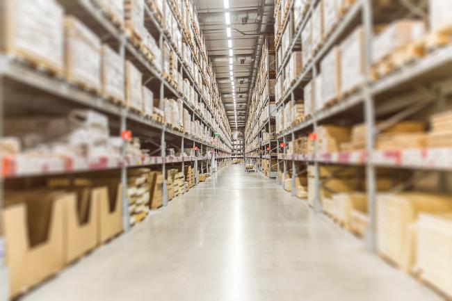 Amazon doit limiter, sous astreinte, son activité et associer les CSE à l'évaluation des risques liés au covid-19 