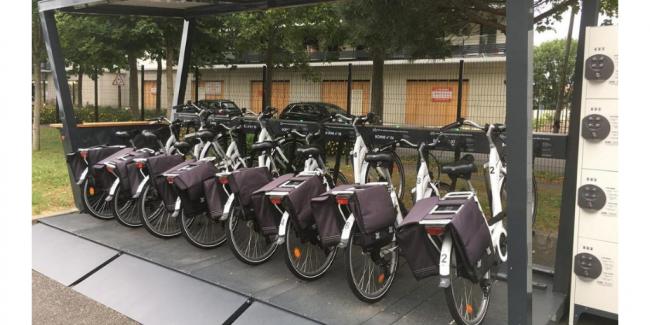 [Bonne pratique] Chez Expleo, le vélo-partage vient en complément des voitures de service