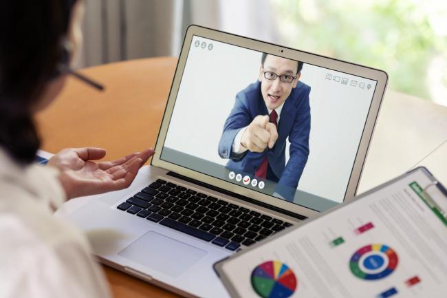 "Une conversation Zoom ne peut pas être enregistrée à l'insu du salarié"