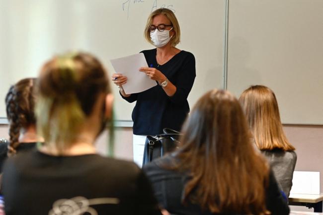 Covid-19 : intensification du travail et contaminations vont de pair 