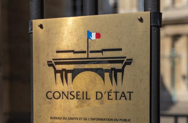 Passe sanitaire et obligation vaccinale : l'employeur devra organiser un entretien avec le salarié dont le contrat de travail est suspendu