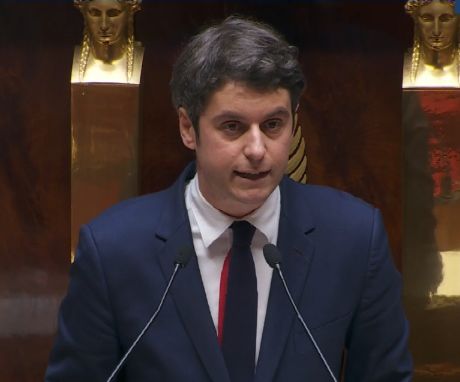 Gabriel Attal annonce vouloir confier davantage de "règles" à la négociation d'entreprise