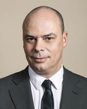 Un faux débat pour un vrai changement de doctrine